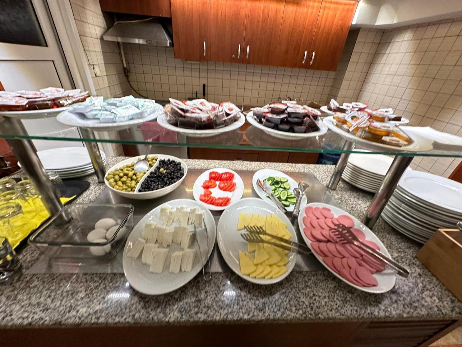 Hotel Nayla Истанбул Екстериор снимка
